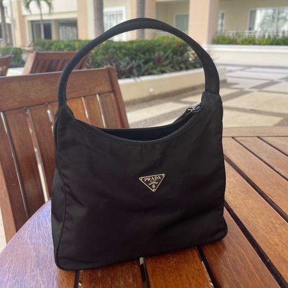 Vintage Prada mini nylon bag - Picture 11 of 14